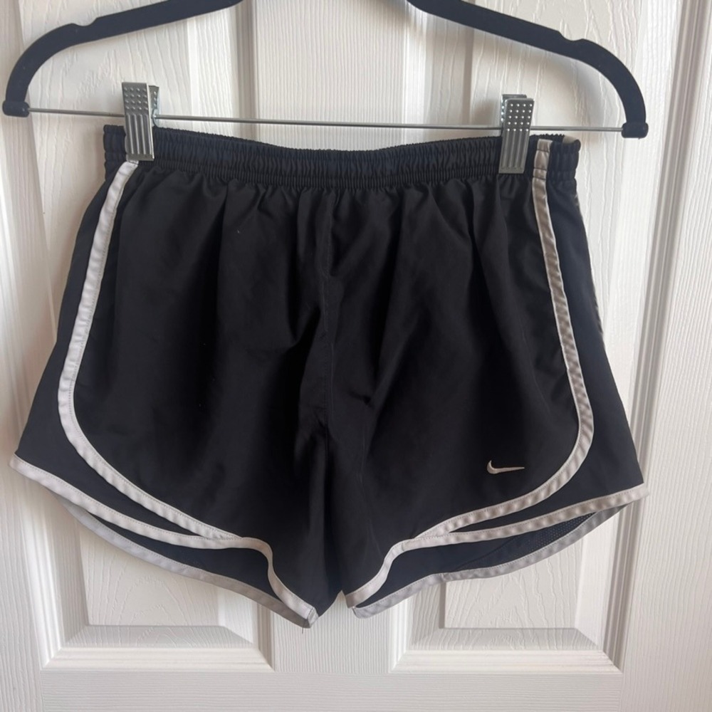 Nike Dri-FIT Running Shorts Athletic Gym Black White Trim Small‎